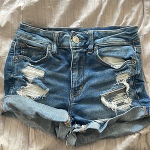 American Eagle shorts!